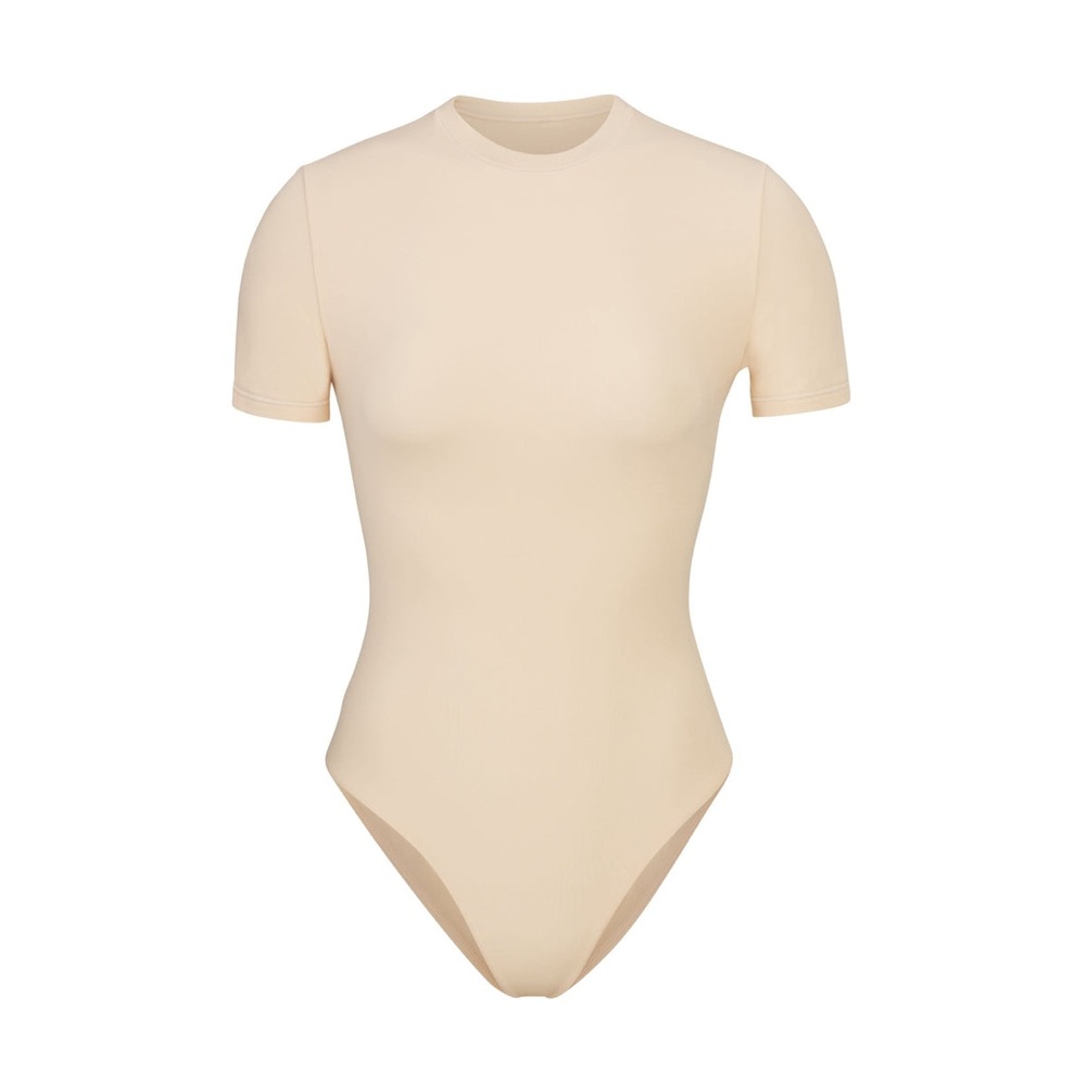 SKIMS Bodysuit - Cream/Off-White, Short Sleeves